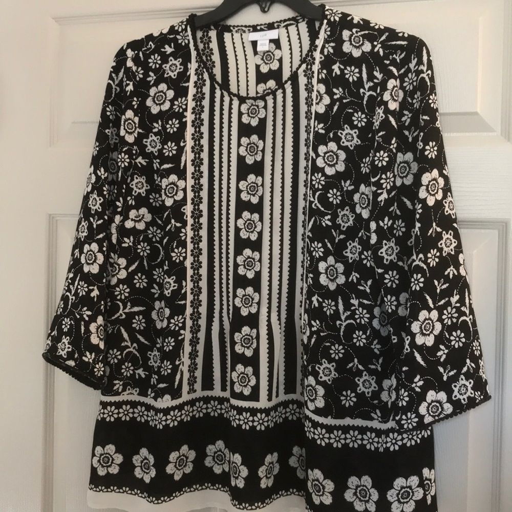 J Jill black and cream blouse